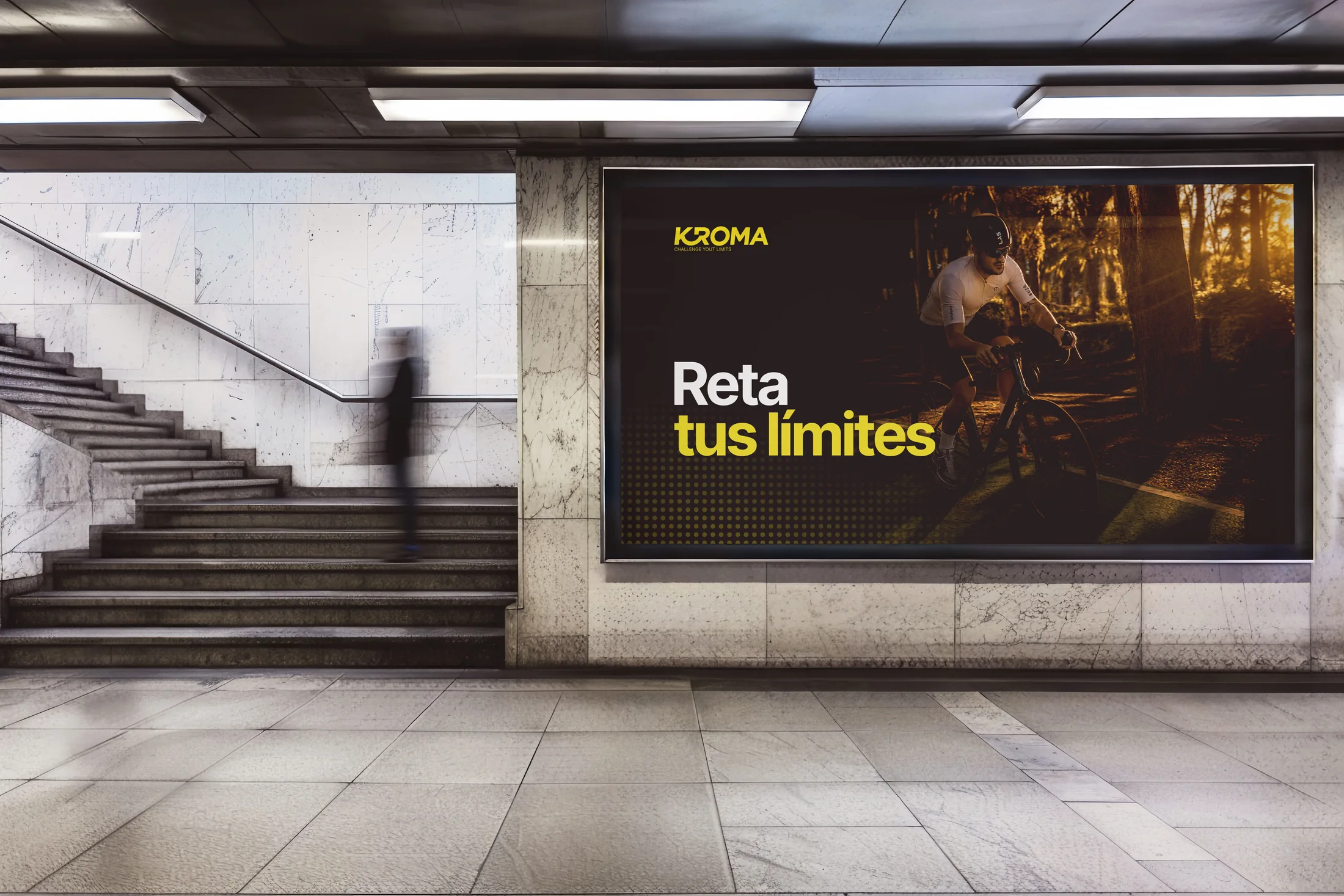 Publicidad de Kroma en una estación de metro